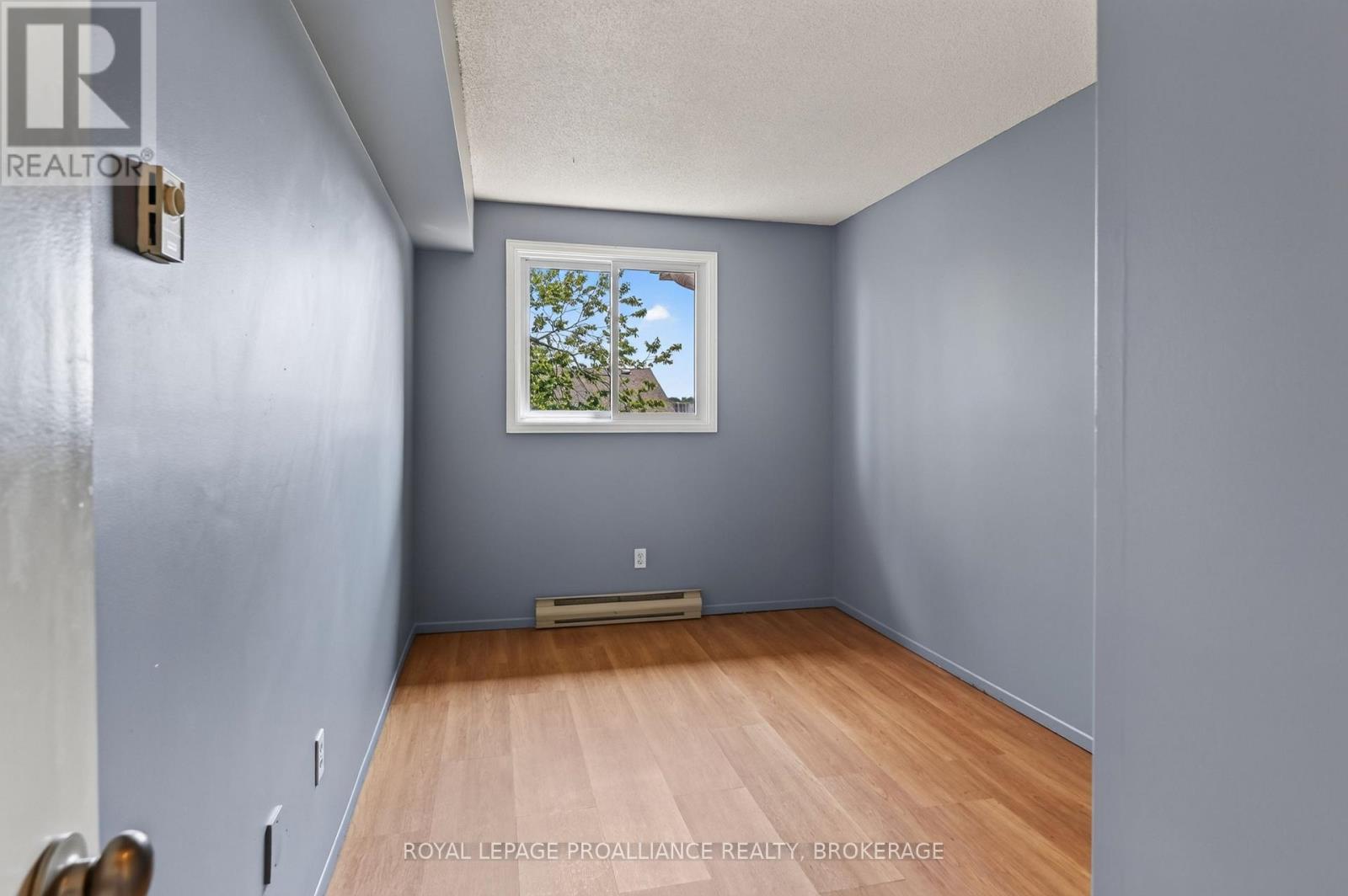 411 - 316 Kingsdale Avenue, Kingston, Ontario K7M 8S2 - Photo 10 - X13501580