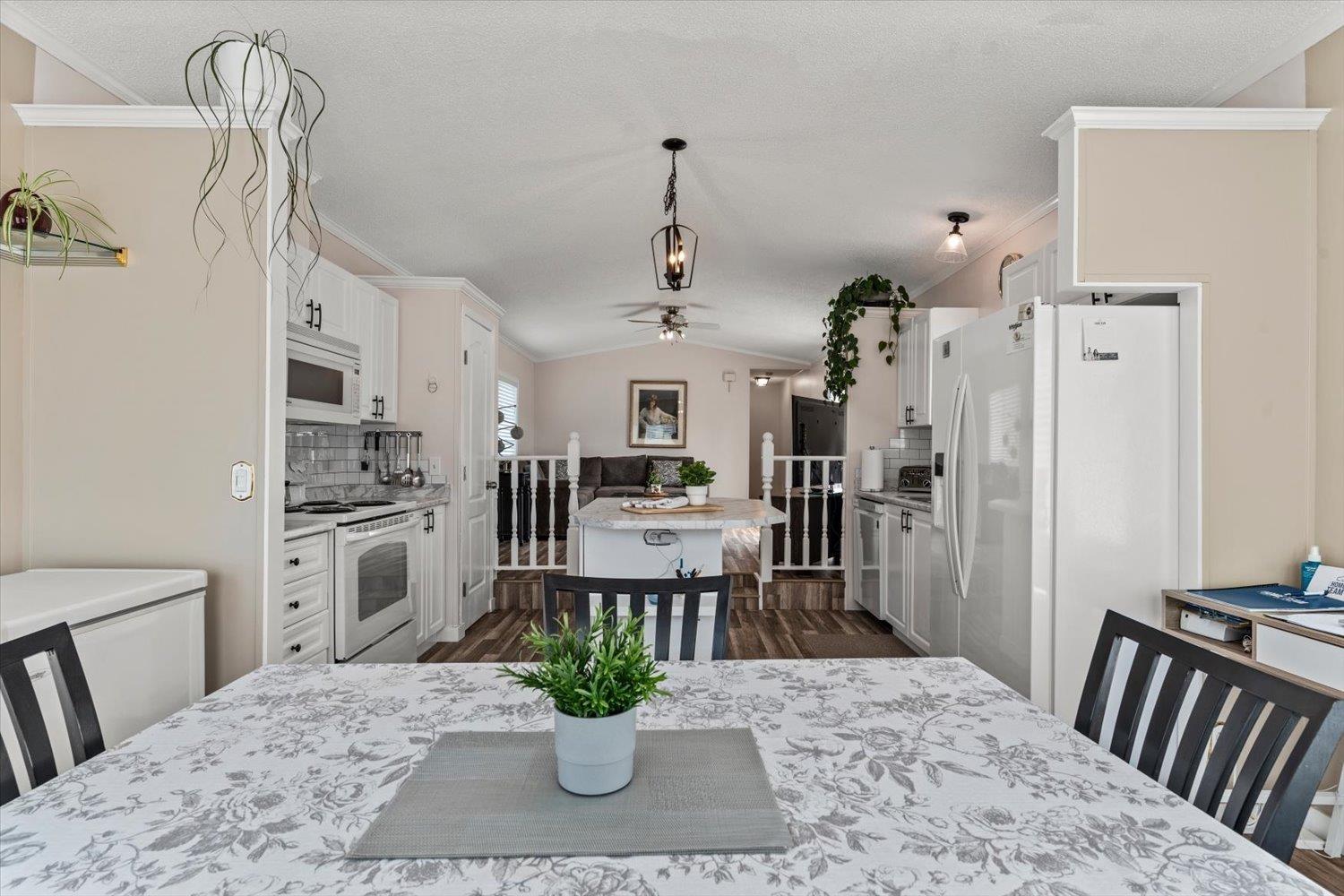 10 65367 Kawkawa Lake Road, Hope, Hope, British Columbia  V0X 1L1 - Photo 14 - R3155463