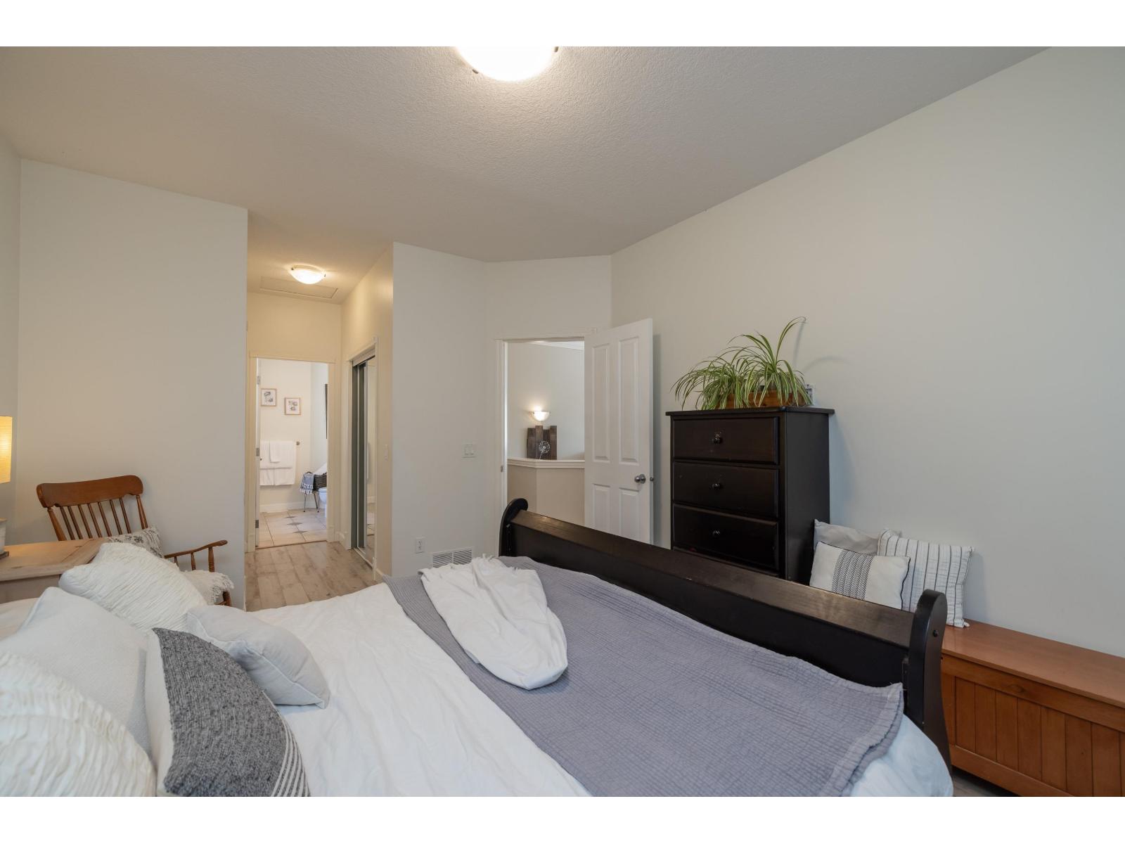 32998 Boothby Avenue, Mission, British Columbia  V2V 7R6 - Photo 17 - R3154033