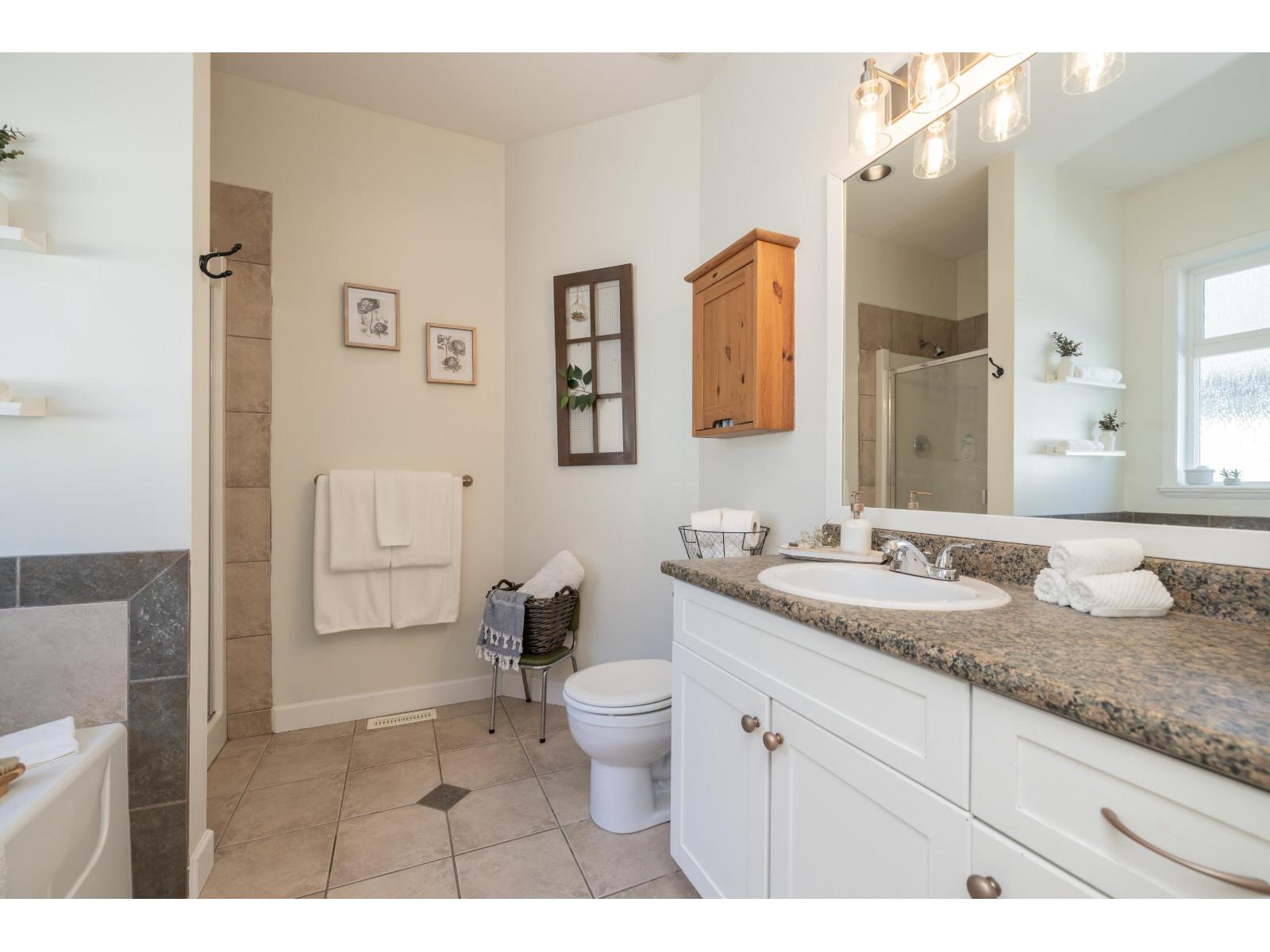 32998 Boothby Avenue, Mission, British Columbia  V2V 7R6 - Photo 18 - R3154033