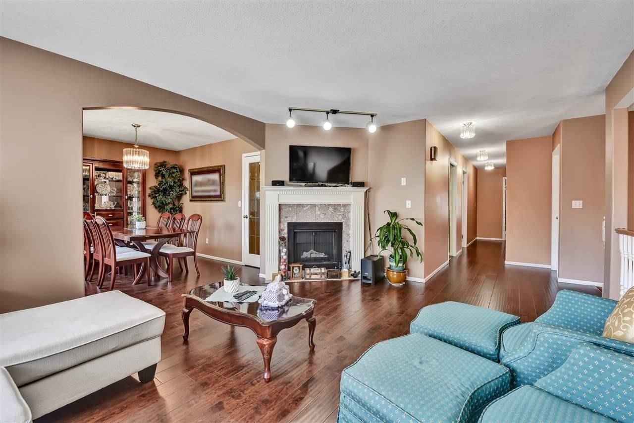 9256 152 Street, Surrey, British Columbia  V3R 4G2 - Photo 6 - R3148936