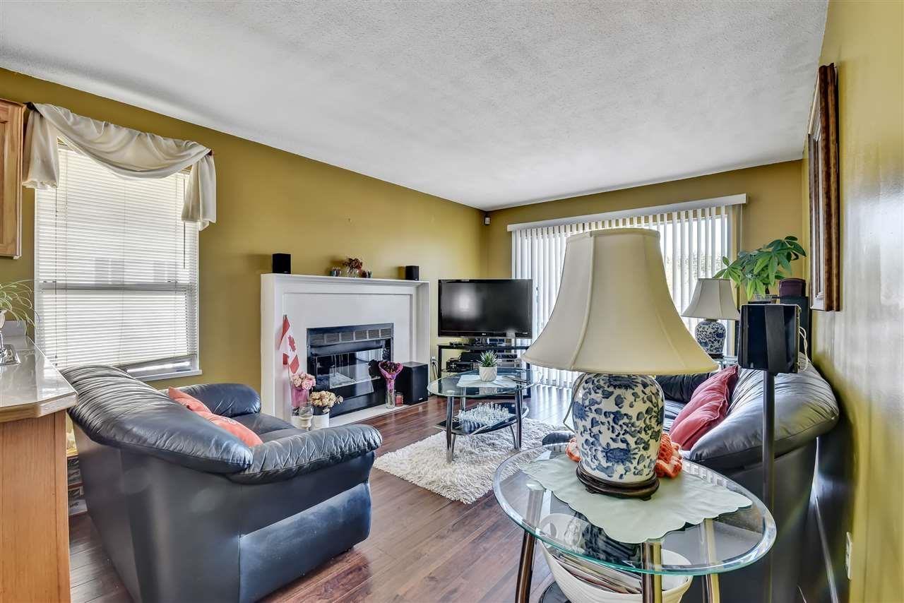 9256 152 Street, Surrey, British Columbia  V3R 4G2 - Photo 8 - R3148936