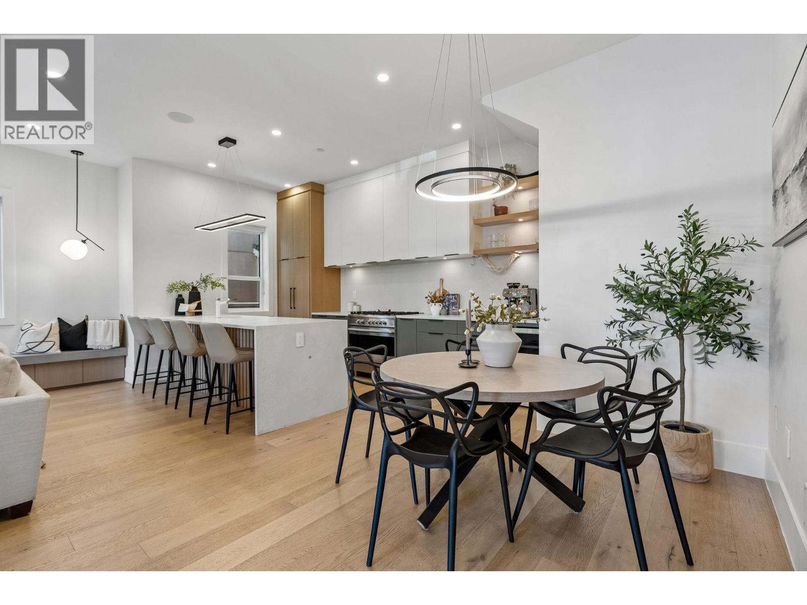 1234 E 19th Avenue, Vancouver, British Columbia  V5V 1L3 - Photo 8 - R3152057
