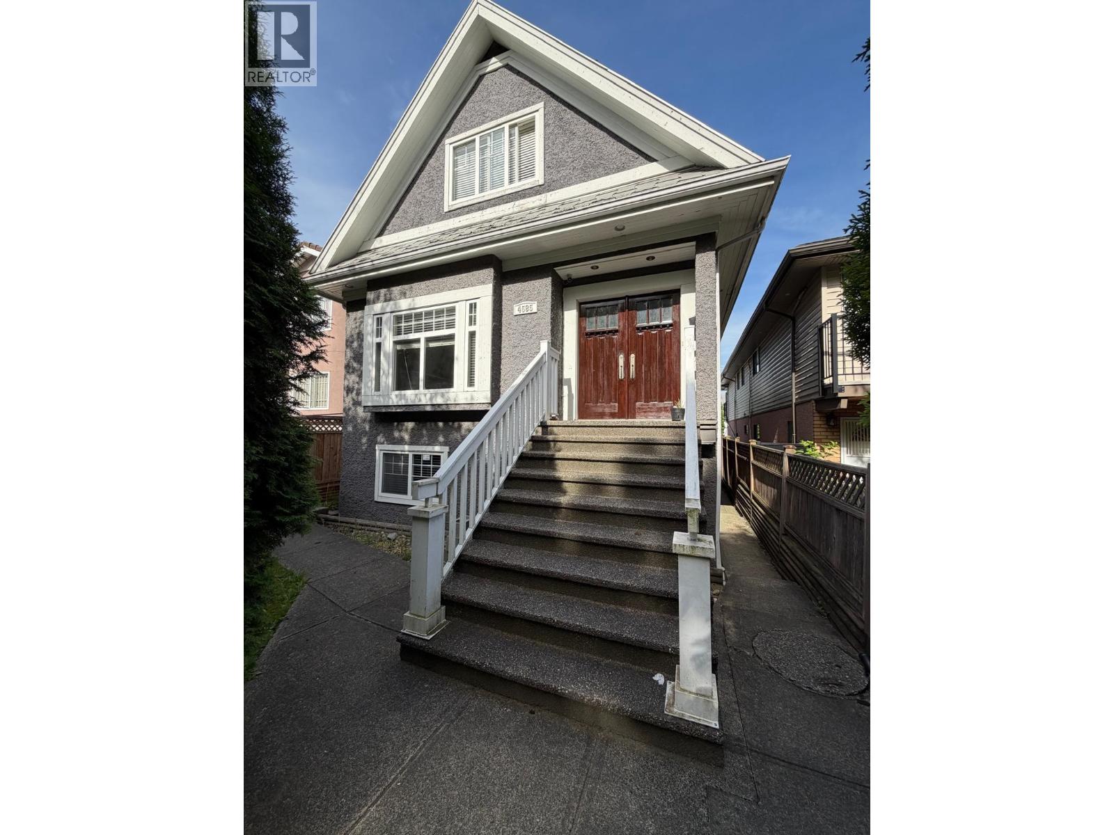 4585 COMMERCIAL STREET, Vancouver, British Columbia