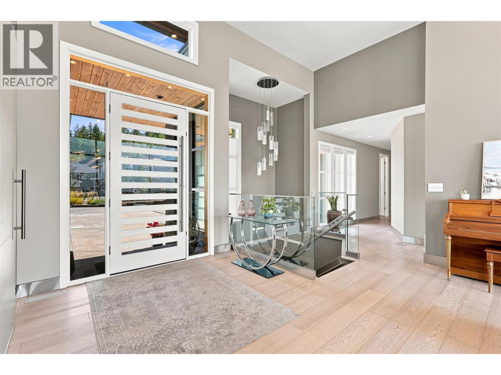 1798 Galore Place, Kamloops, British Columbia  V2E 0A7 - Photo 3 - 10397767