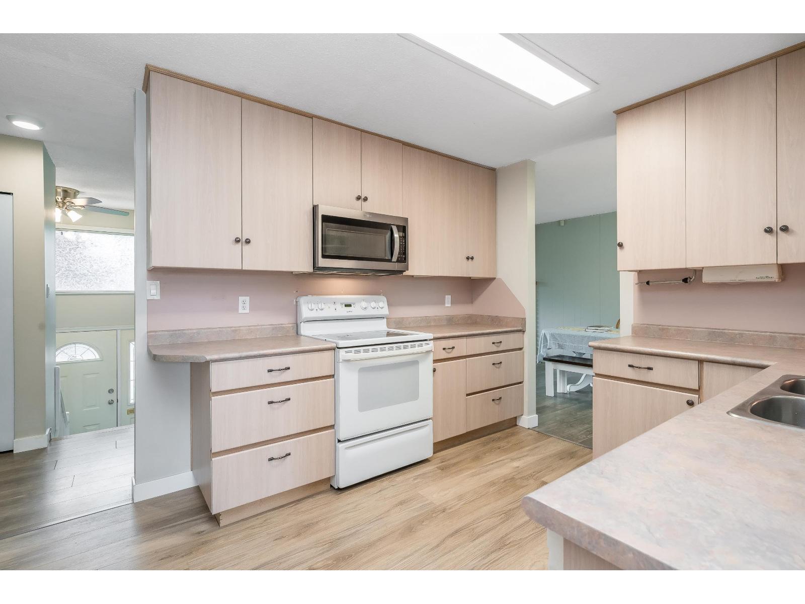 8550 Cramer Drive, Chilliwack Proper South, Chilliwack, British Columbia  V2P 5H6 - Photo 12 - R3128120