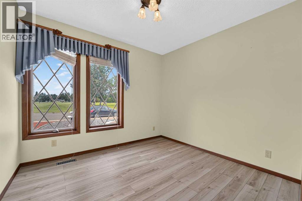 3606 Spruce Drive S, Lethbridge, Alberta  T1K 4P6 - Photo 28 - A2336858