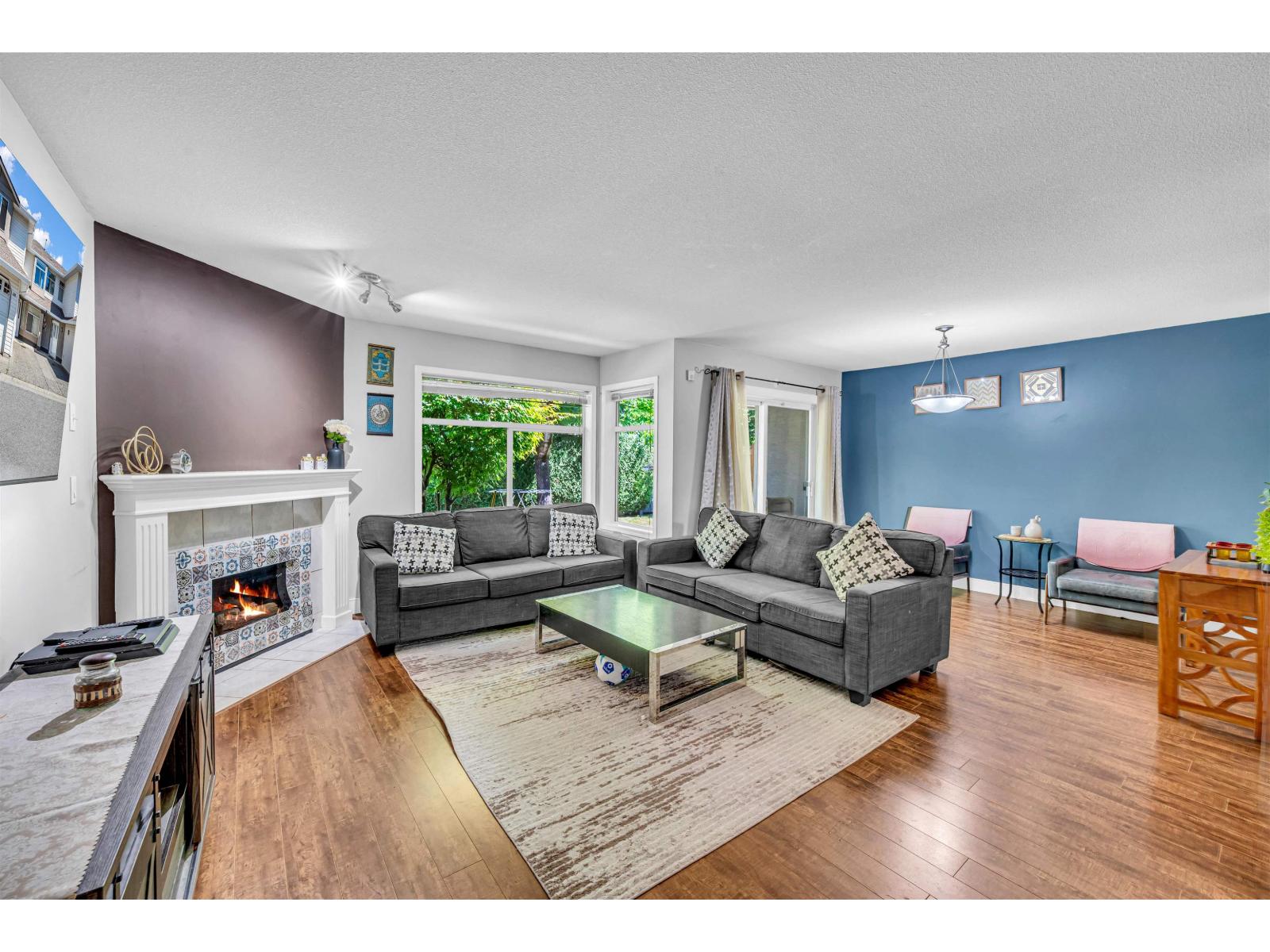 202 8260 162a Street, Surrey, British Columbia  V4N 0P6 - Photo 2 - R3153565