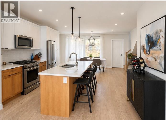 1839 Grey Owl Court, Kelowna, British Columbia  V1V 0C6 - Photo 3 - 10397474