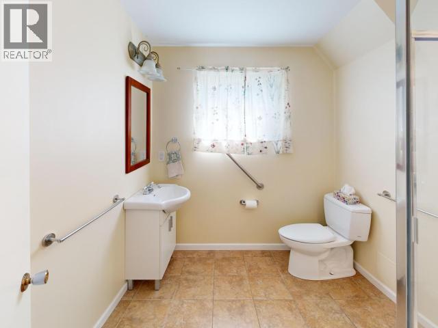 3763 Selkirk Ave, Powell River, British Columbia  V8A 3C2 - Photo 33 - 20139