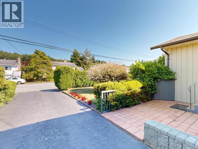 3763 Selkirk Ave, Powell River, British Columbia  V8A 3C2 - Photo 4 - 20139