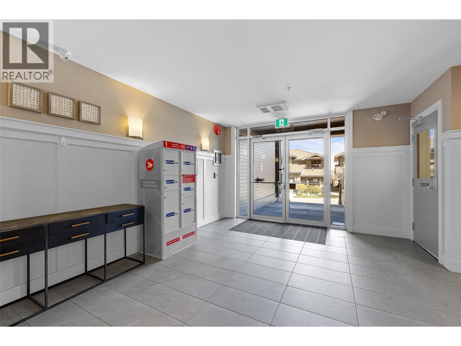 4380 Lakeshore Road Unit# Ph21, Kelowna, British Columbia V1W 5H5 - Photo 5 - 10397507
