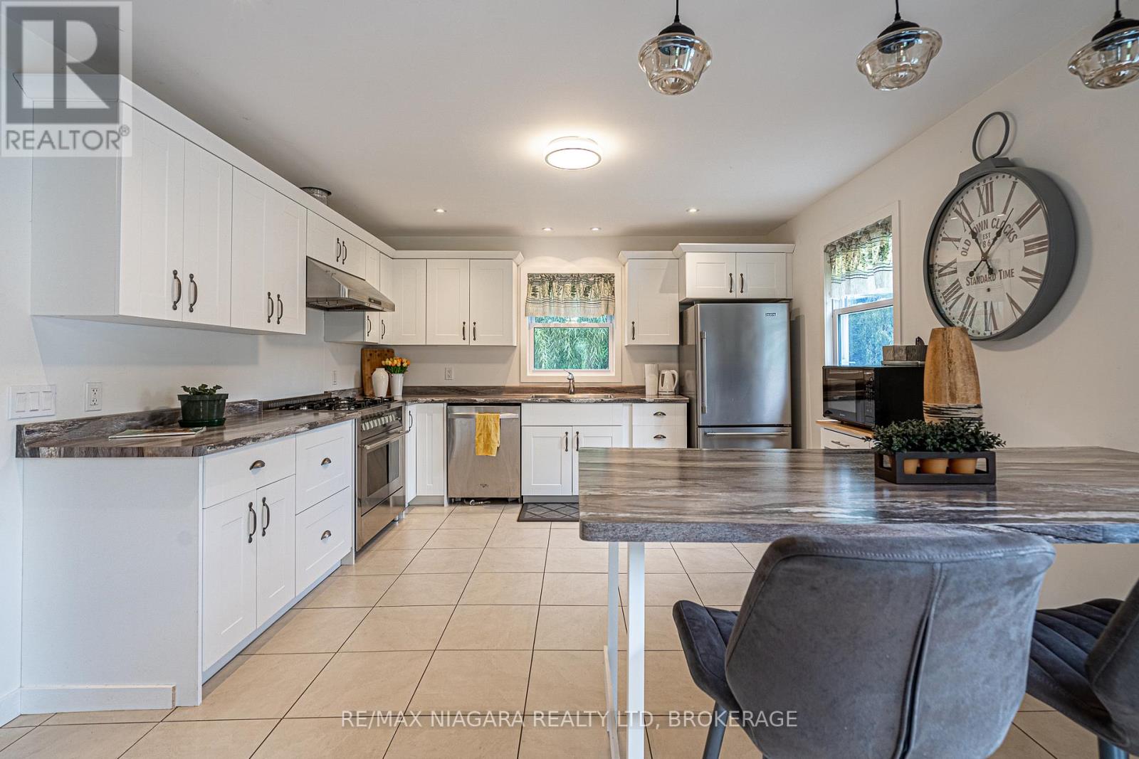 487 Four Mile Creek Road, Niagara-On-The-Lake (St. Davids), Ontario  L0S 1J0 - Photo 12 - X13673722