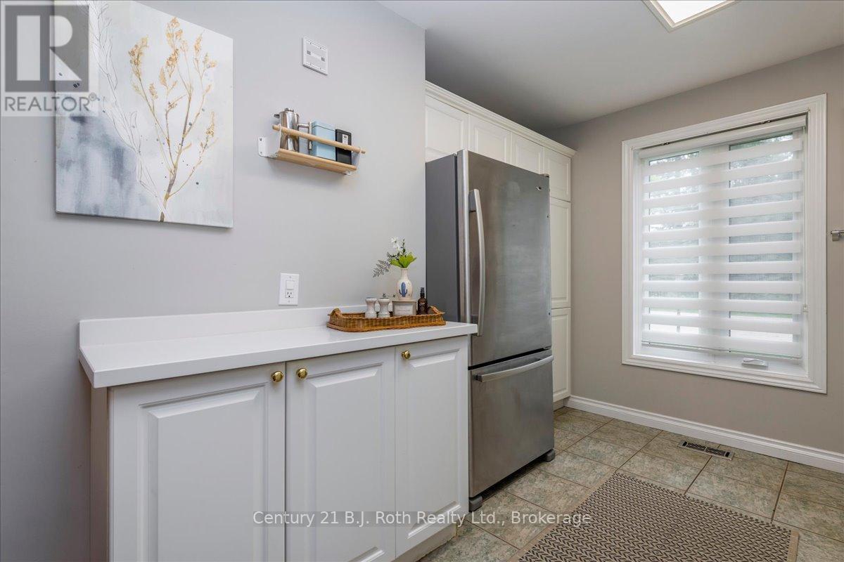 B7 - 22 Wasaga Woods Circle, Wasaga Beach, Ontario  L9Z 2N1 - Photo 12 - S13483042