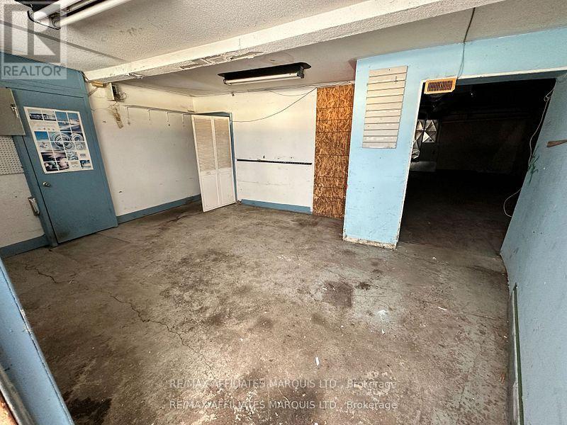 1124 Paul Street, Cornwall, Ontario K6H 2Y8 - Photo 3 - X12555416