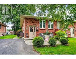 111 GLEN OAKS COURT, Cornwall, Ontario