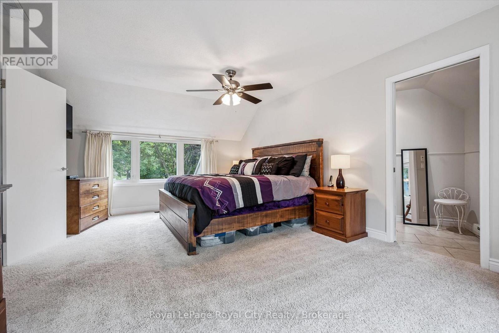 8 Berkley Place, Guelph, Ontario  N1E 1E6 - Photo 13 - X13673660