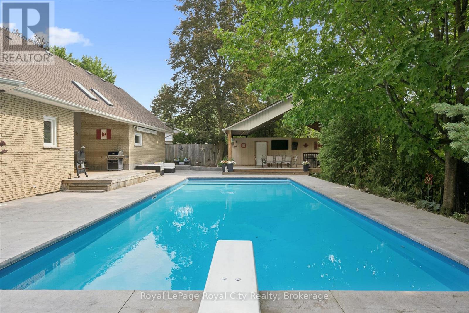 8 Berkley Place, Guelph, Ontario  N1E 1E6 - Photo 22 - X13673660
