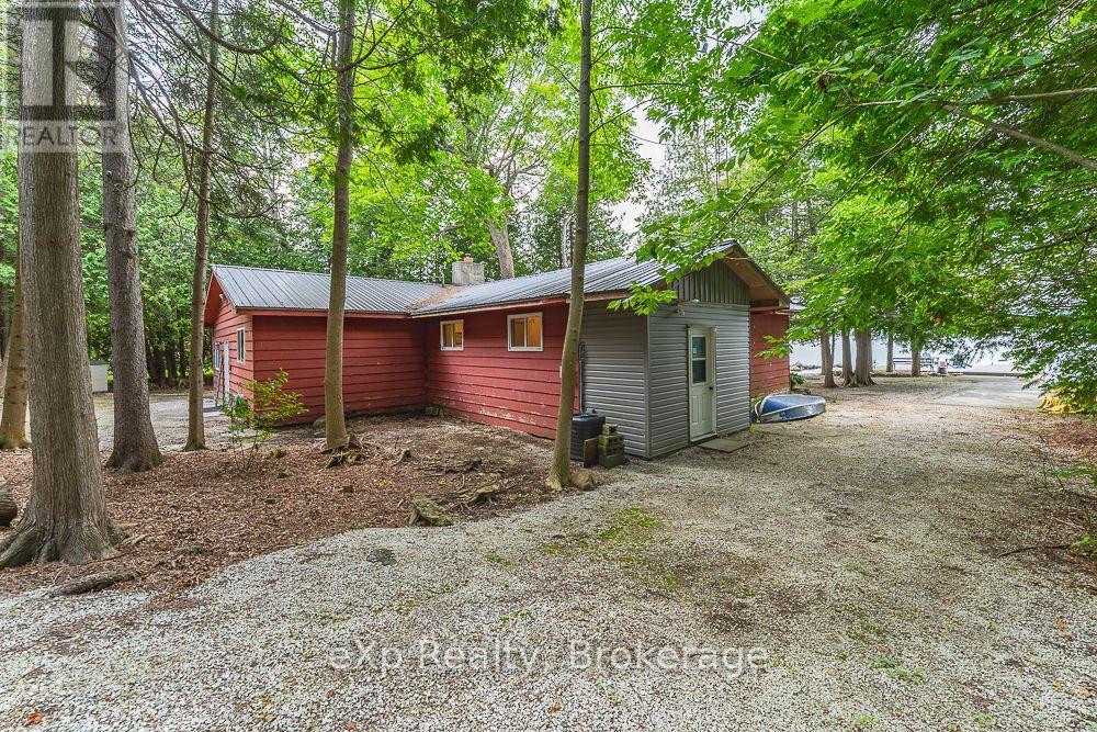 163 Mallard Street, Georgian Bluffs, Ontario  N0H 2T0 - Photo 2 - X13673706
