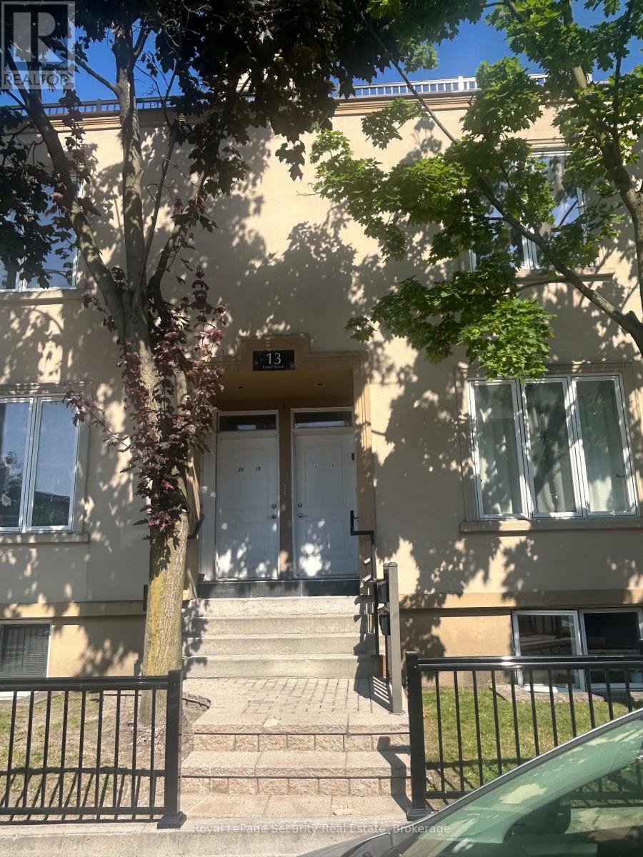 B - 13 Fisher Street, Toronto, Ontario  M6K 1V7 - Photo 4 - C13673734