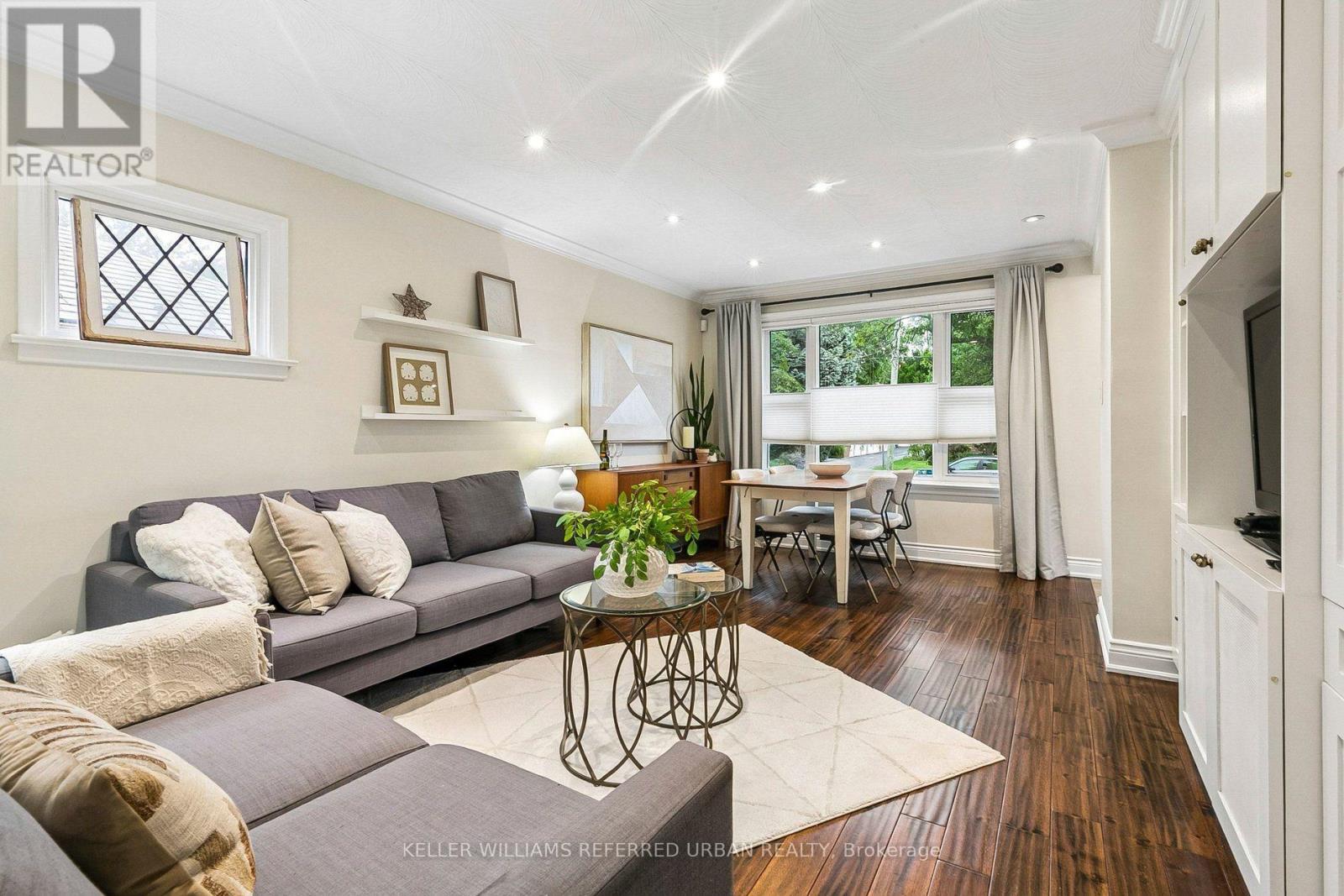 36 Vernadale Crescent, Toronto, Ontario  M1L 3M4 - Photo 10 - E13673732