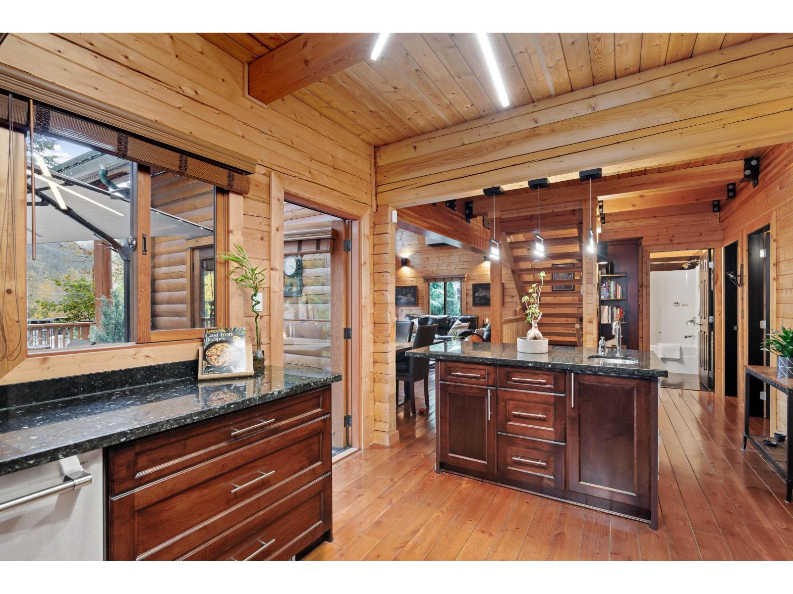 15041 Root Roundabout, Sunshine Valley, Sunshine Valley, British Columbia  V0X 1L5 - Photo 13 - R3155554