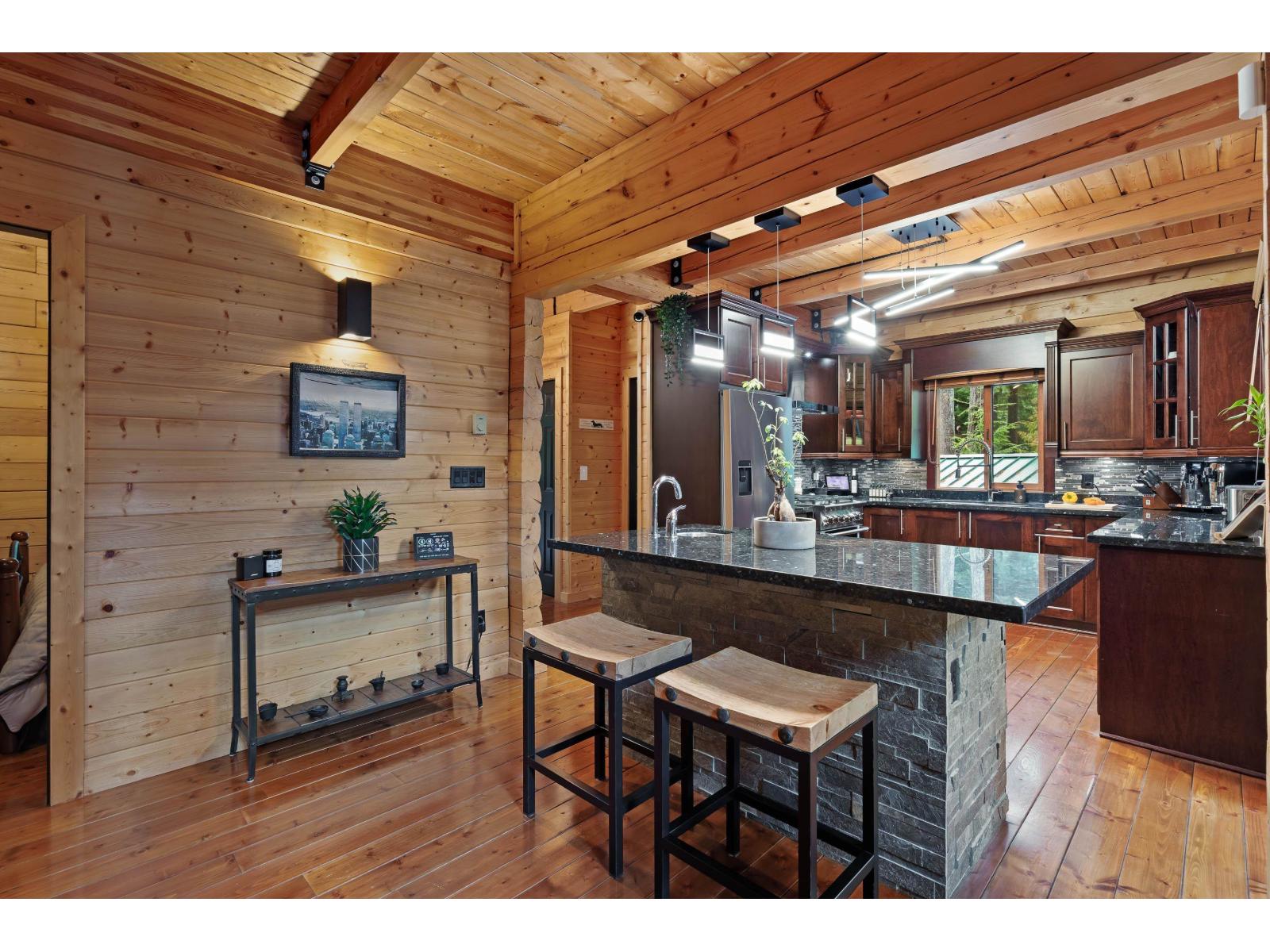 15041 Root Roundabout, Sunshine Valley, Sunshine Valley, British Columbia  V0X 1L5 - Photo 10 - R3155554