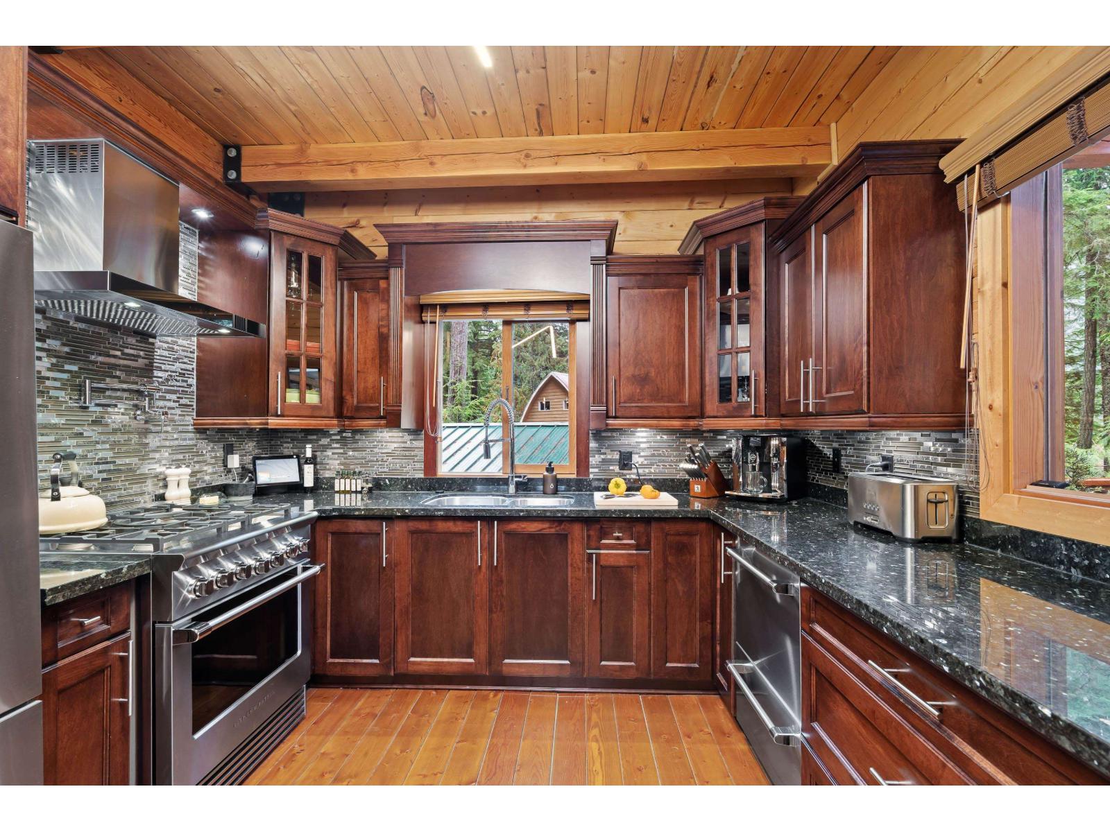 15041 Root Roundabout, Sunshine Valley, Sunshine Valley, British Columbia  V0X 1L5 - Photo 12 - R3155554
