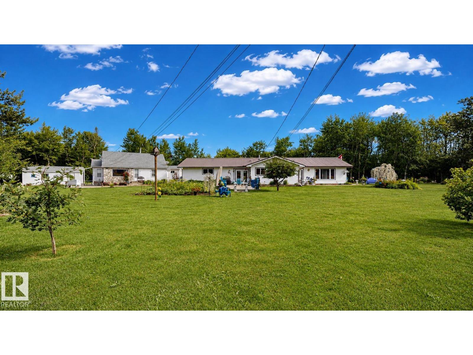 10032 108 ST, westlock, Alberta