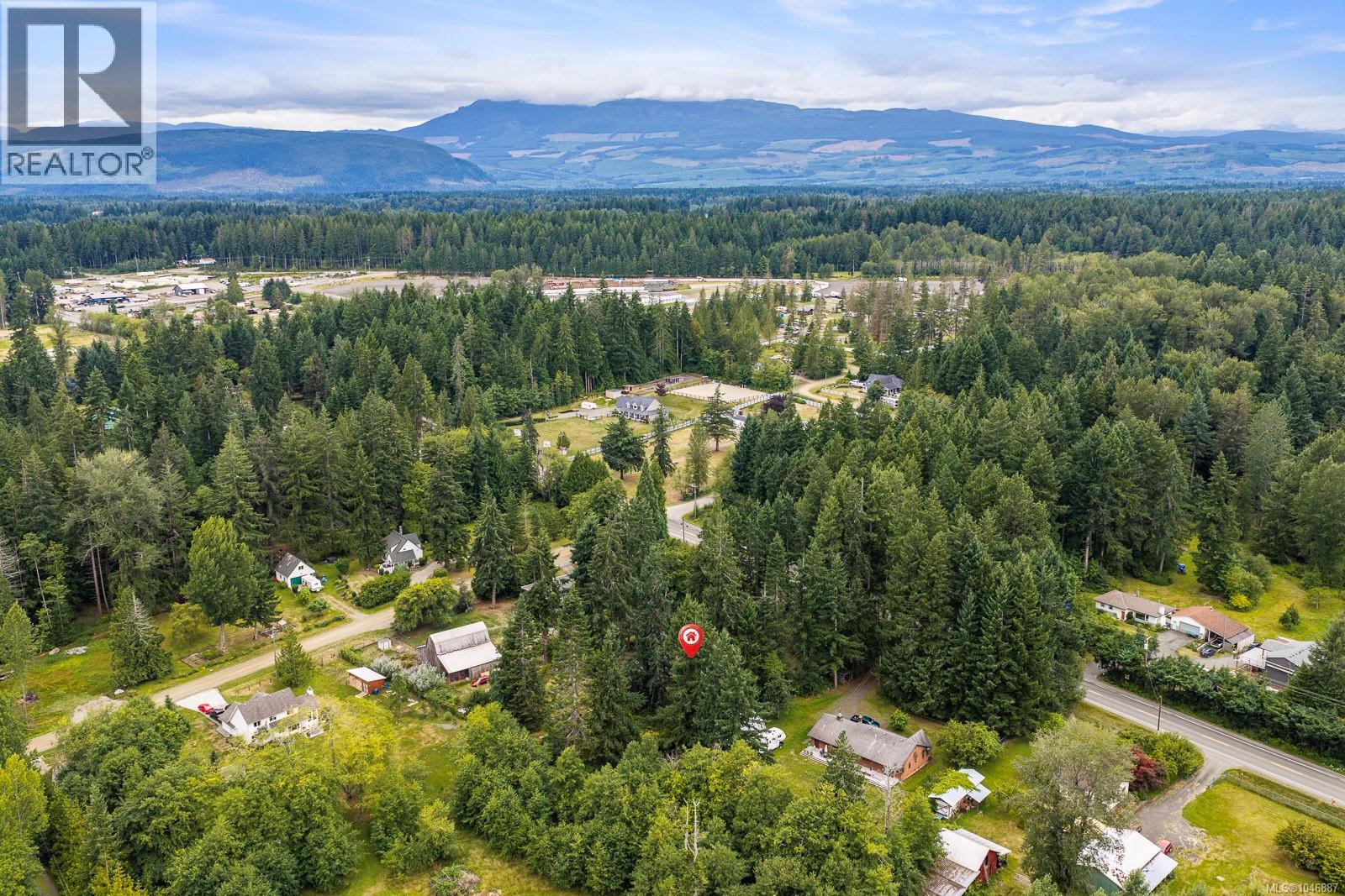 8808 Island Hwy N, Black Creek, British Columbia  V9J 1K5 - Photo 33 - 1046887