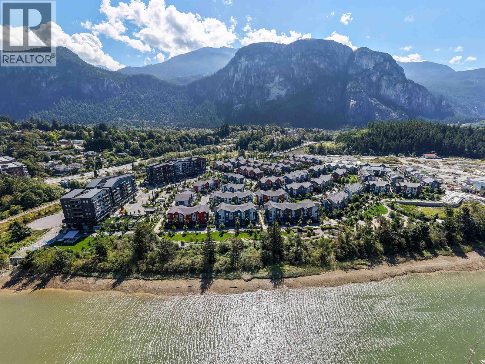 1379 Marinaside Place, Squamish, British Columbia  V8B 1A8 - Photo 39 - R3151297