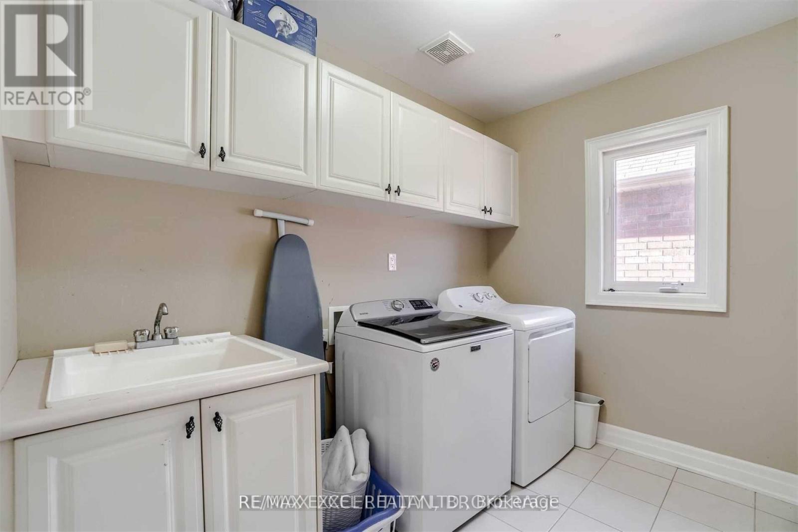 10 Pondmede Crescent, Whitchurch-Stouffville, Ontario  L4A 0E2 - Photo 16 - N13673638
