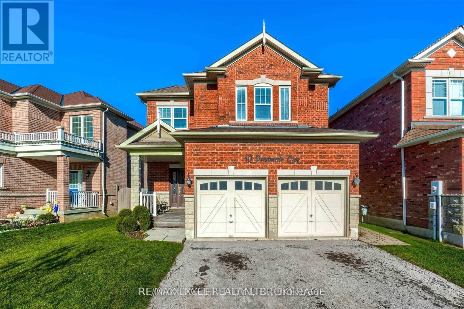 10 Pondmede Crescent, Whitchurch-Stouffville, Ontario  L4A 0E2 - Photo 2 - N13673638