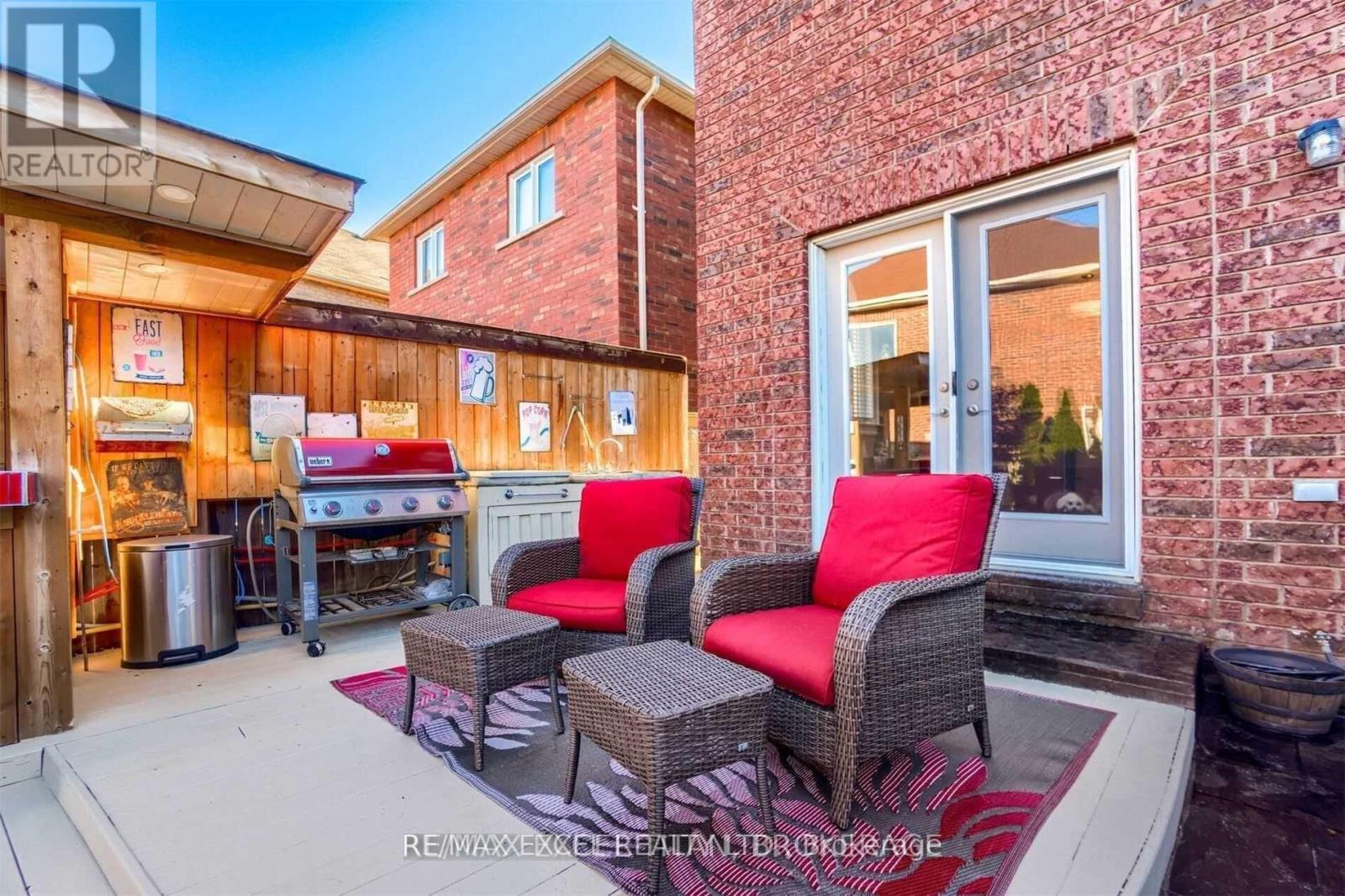 10 Pondmede Crescent, Whitchurch-Stouffville, Ontario  L4A 0E2 - Photo 21 - N13673638