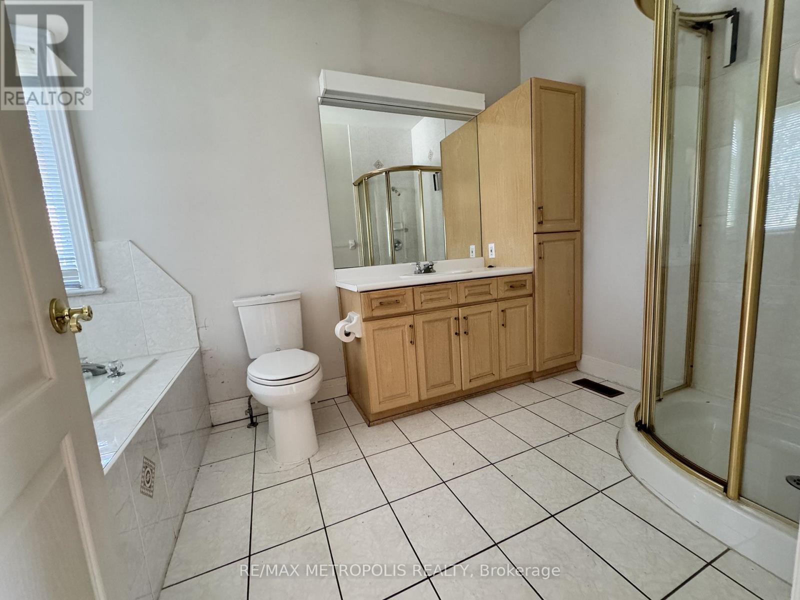 416 Elgin Mills Road W, Richmond Hill, Ontario  L4C 4M2 - Photo 9 - N13673718