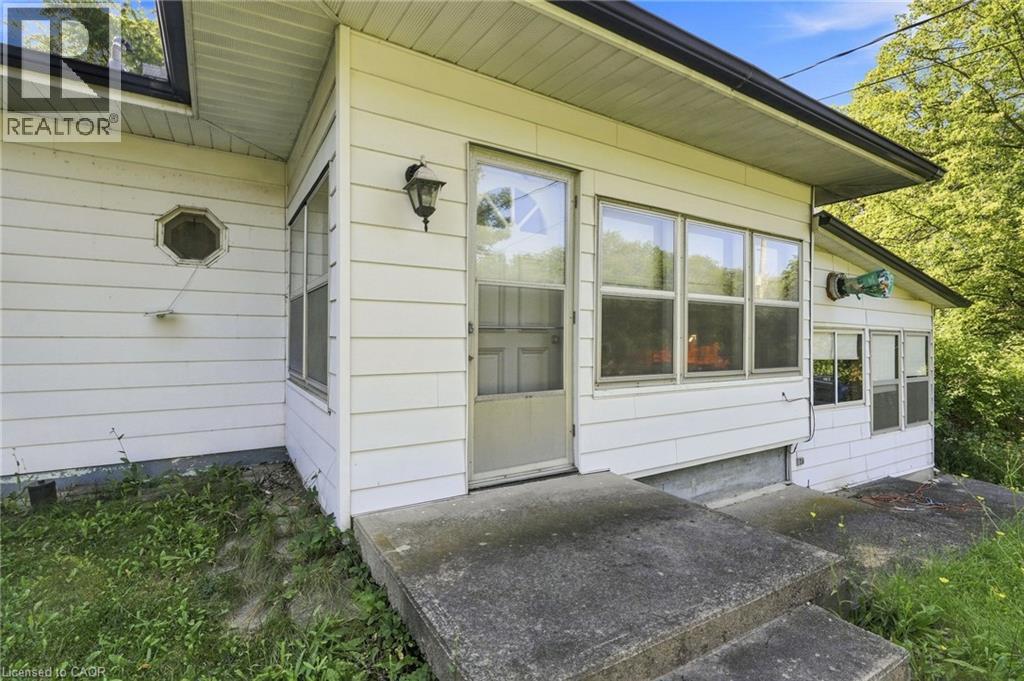 698 York Road, Dundas, Ontario  L9H 5X1 - Photo 7 - 40853545