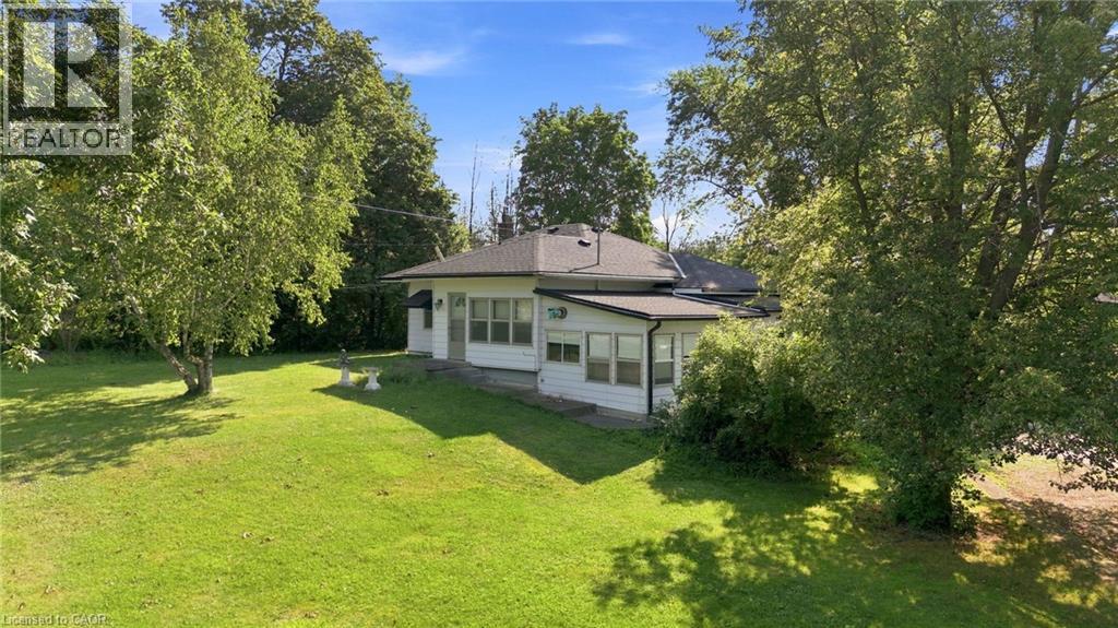 698 York Road, Dundas, Ontario  L9H 5X1 - Photo 3 - 40853545