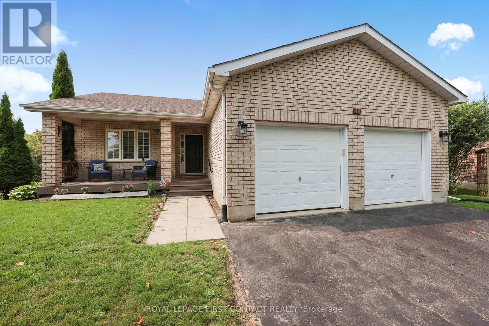 14 Hunter Court, Springwater (Elmvale), Ontario  L0L 1P0 - Photo 2 - S13673678