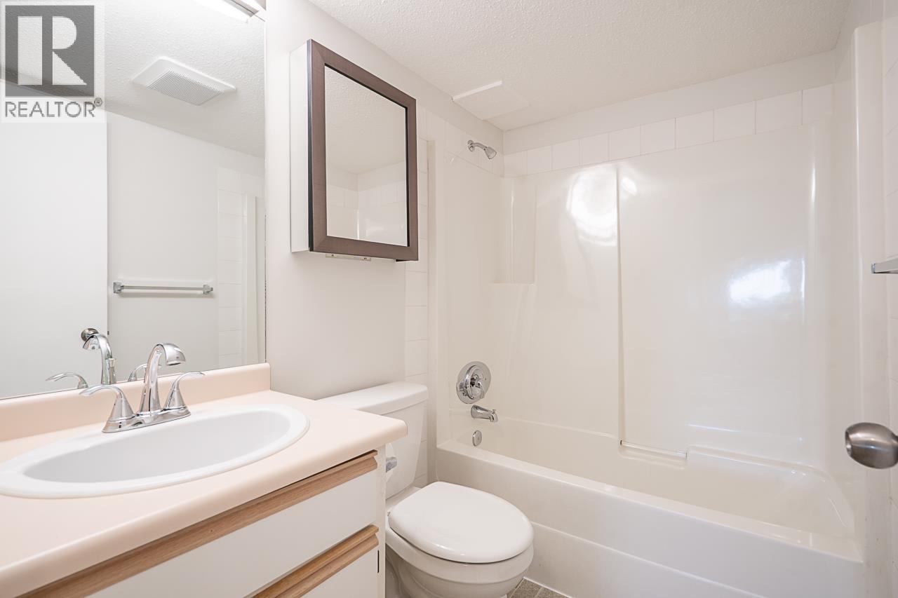 210 450 Bromley Street, Coquitlam, British Columbia V3K 6S5 - Photo 24 - R3155486