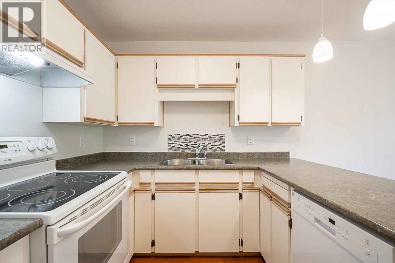 210 450 Bromley Street, Coquitlam, British Columbia V3K 6S5 - Photo 6 - R3155486