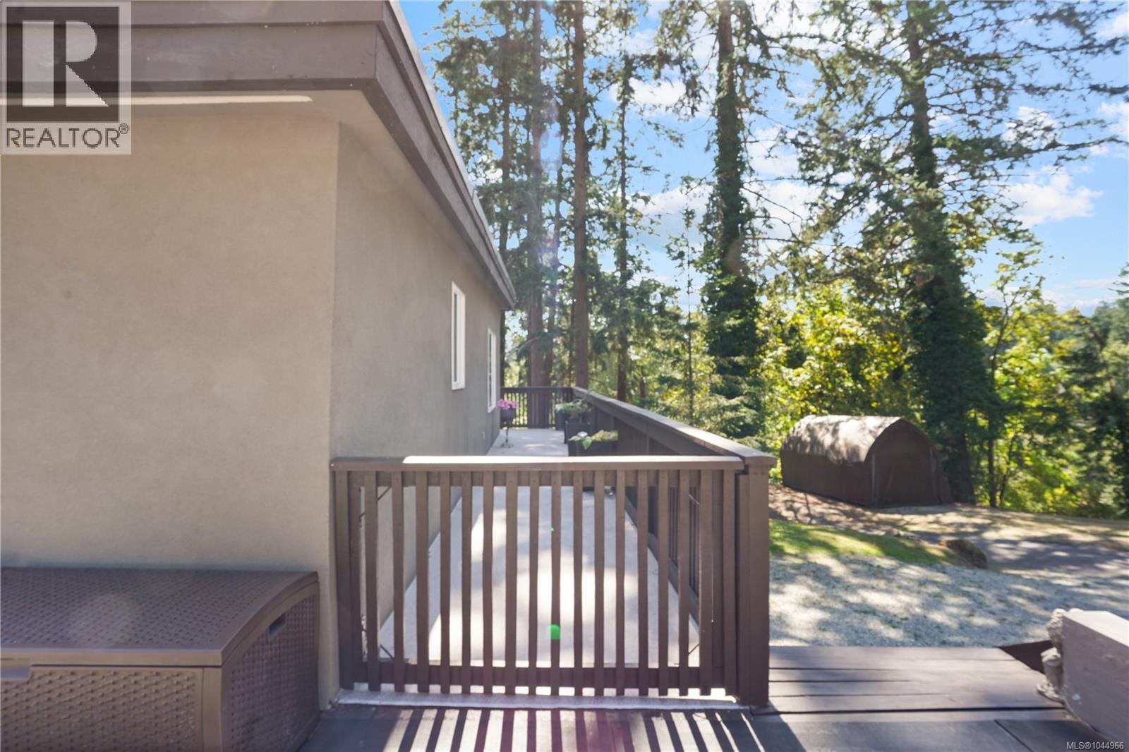 1084 Tatlow Rd, North Saanich, British Columbia  V8L 5P3 - Photo 30 - 1044966