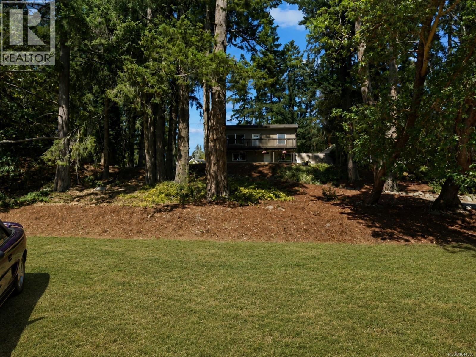 1084 Tatlow Rd, North Saanich, British Columbia  V8L 5P3 - Photo 44 - 1044966