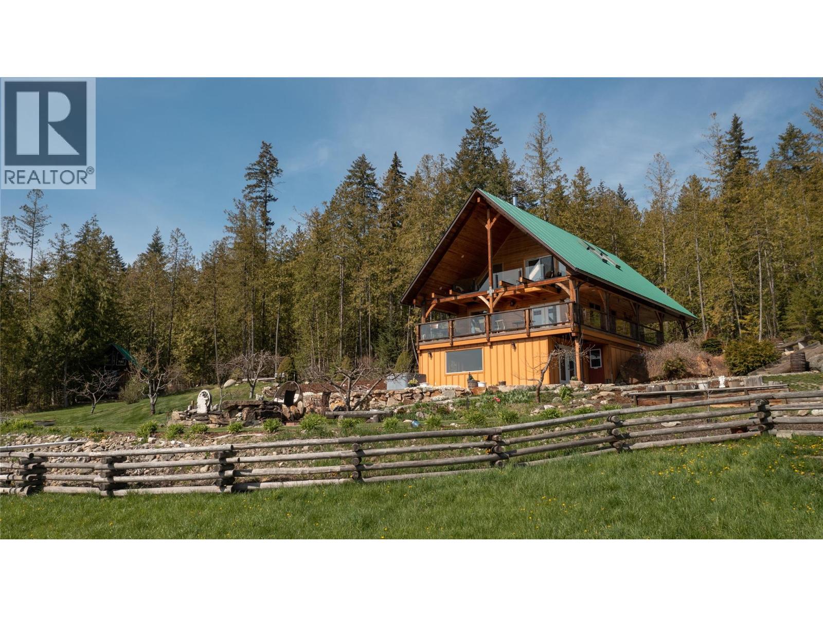 310 Grandview Bench Road, Grindrod, British Columbia  V0E 1Y0 - Photo 5 - 10397780
