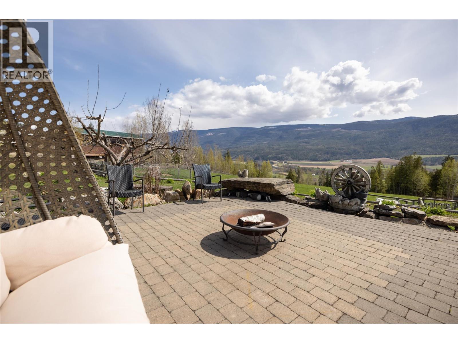 310 Grandview Bench Road, Grindrod, British Columbia  V0E 1Y0 - Photo 41 - 10397780