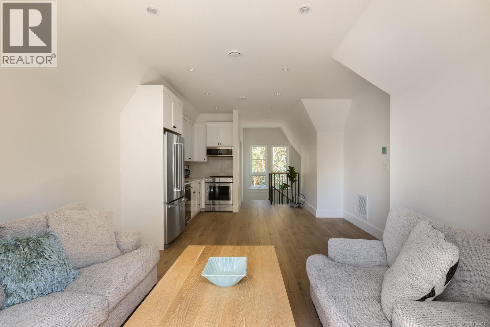 2060 Pinehurst Terr, Langford, British Columbia  V9B 3S3 - Photo 49 - 1044218