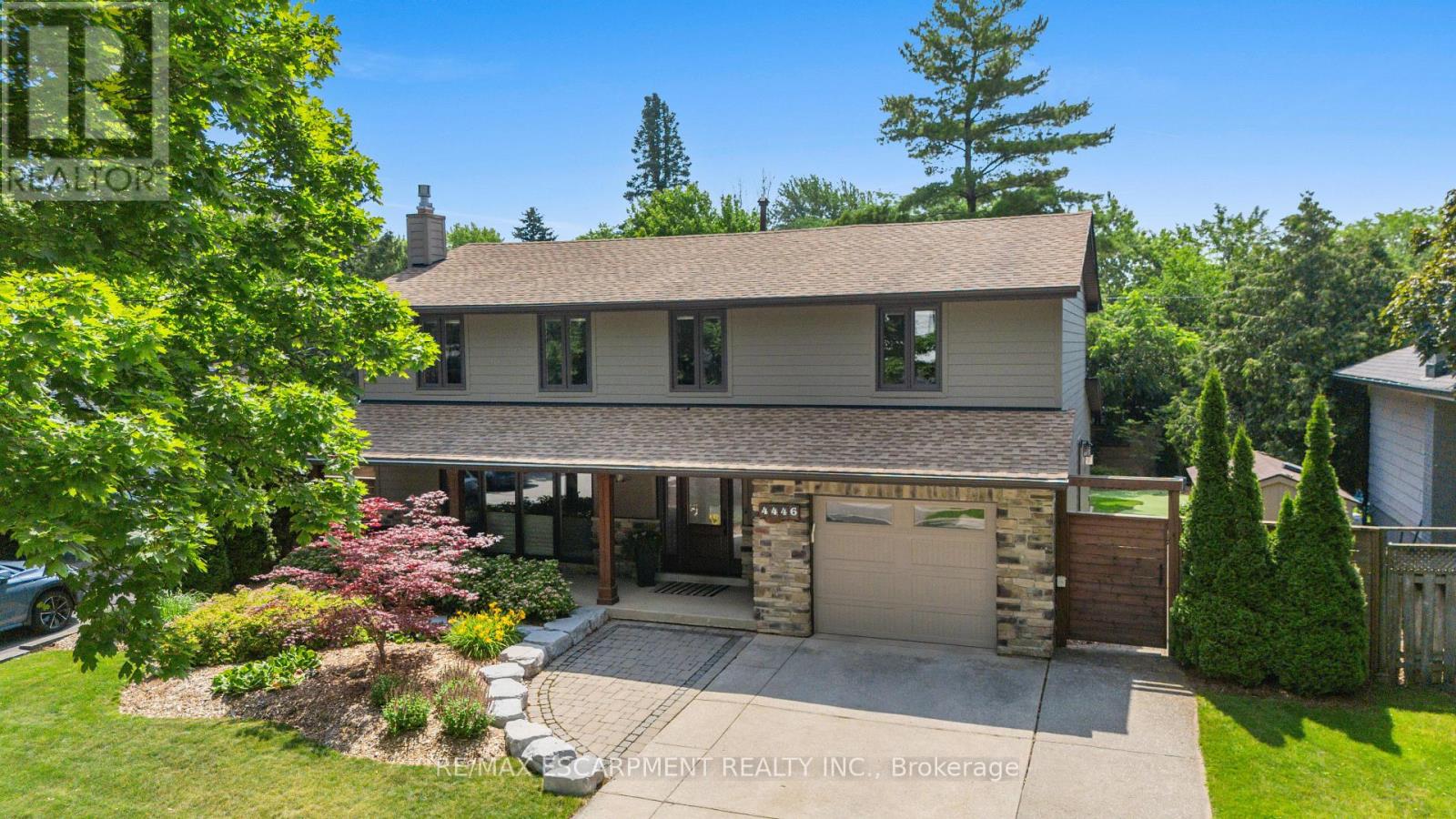 4446 Rogers Road, Burlington, Ontario  L7L 1S3 - Photo 2 - W13673634