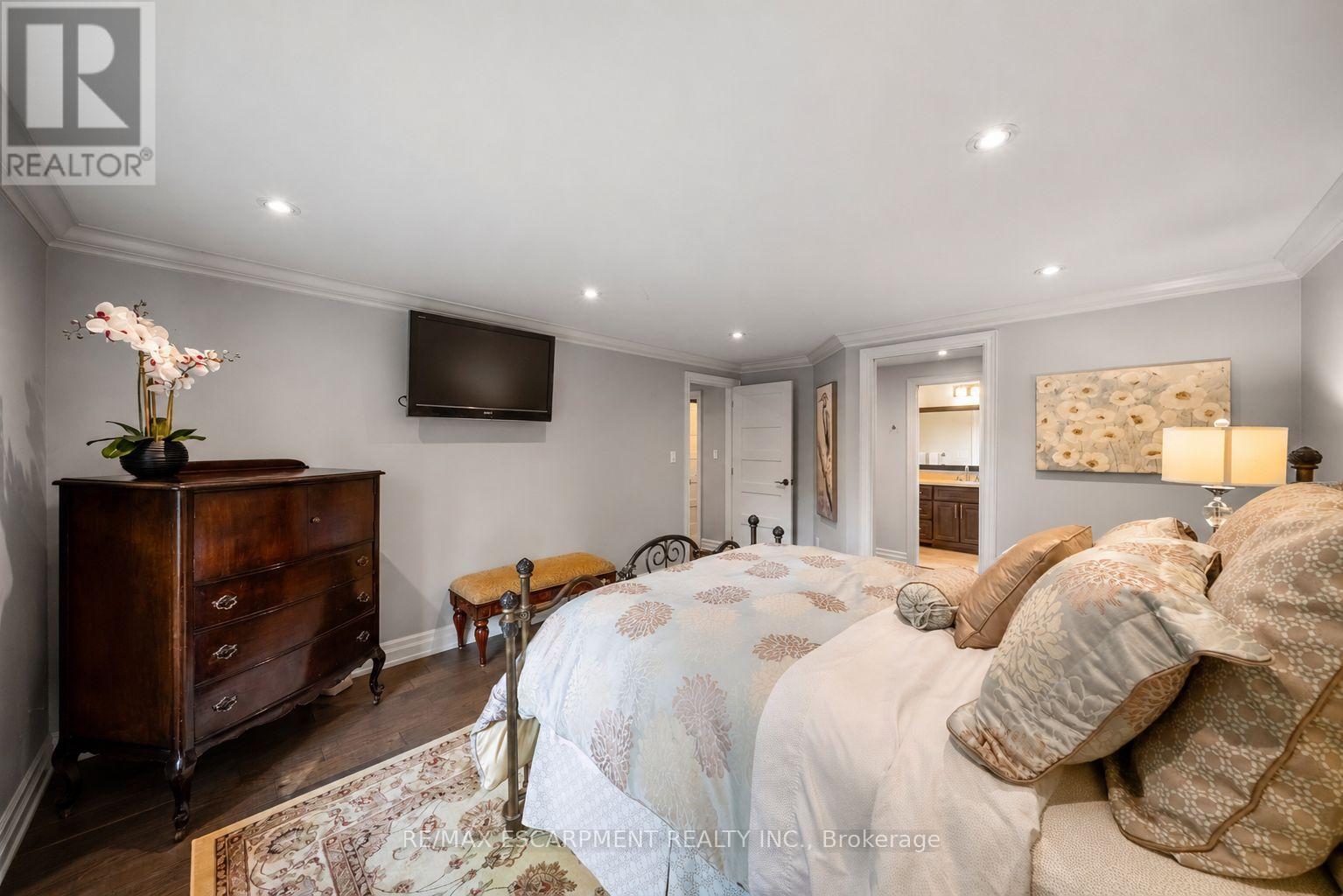 4446 Rogers Road, Burlington, Ontario  L7L 1S3 - Photo 27 - W13673634
