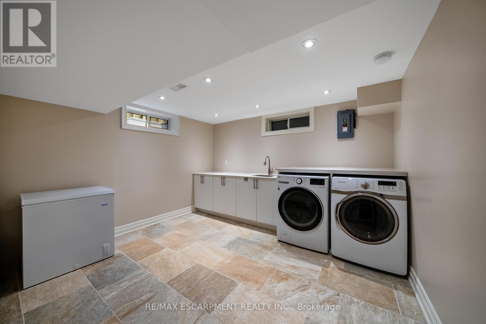 4446 Rogers Road, Burlington, Ontario  L7L 1S3 - Photo 41 - W13673634