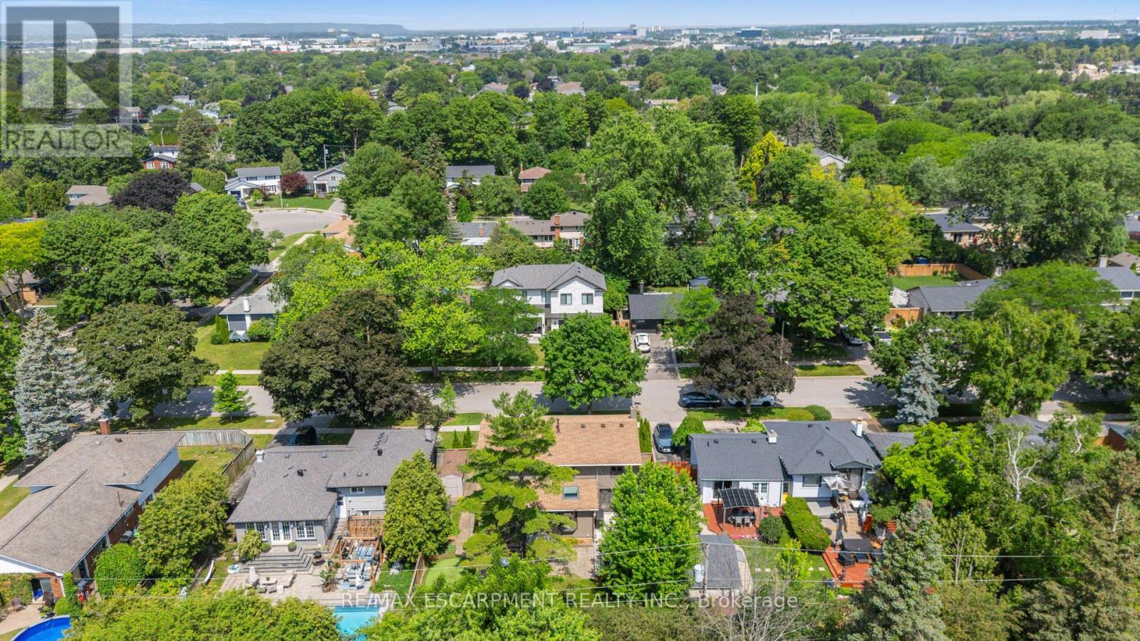 4446 Rogers Road, Burlington, Ontario  L7L 1S3 - Photo 50 - W13673634
