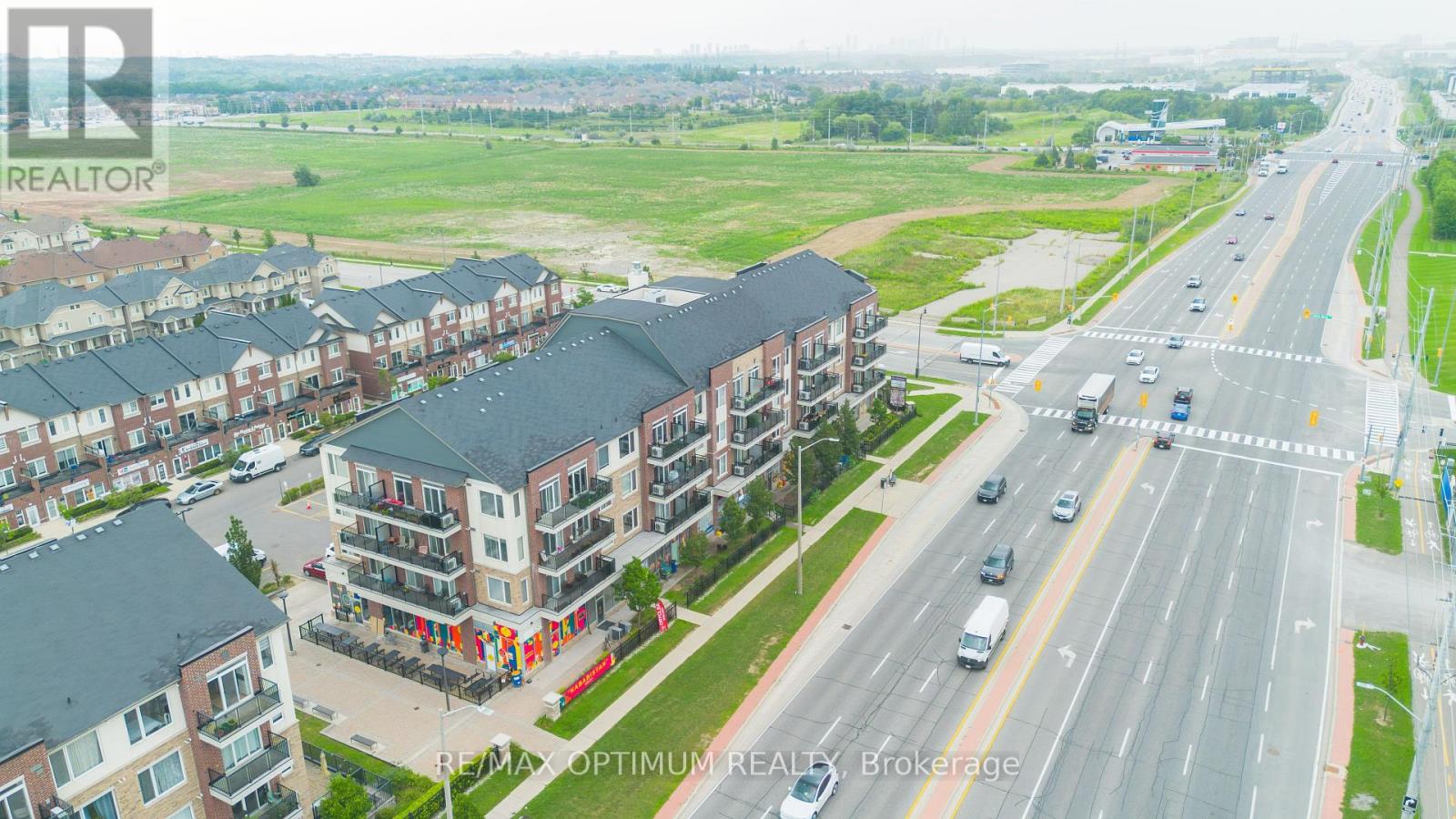 315 - 50 Sky Harbour Drive, Brampton, Ontario  L6Y 6B8 - Photo 2 - W13673648